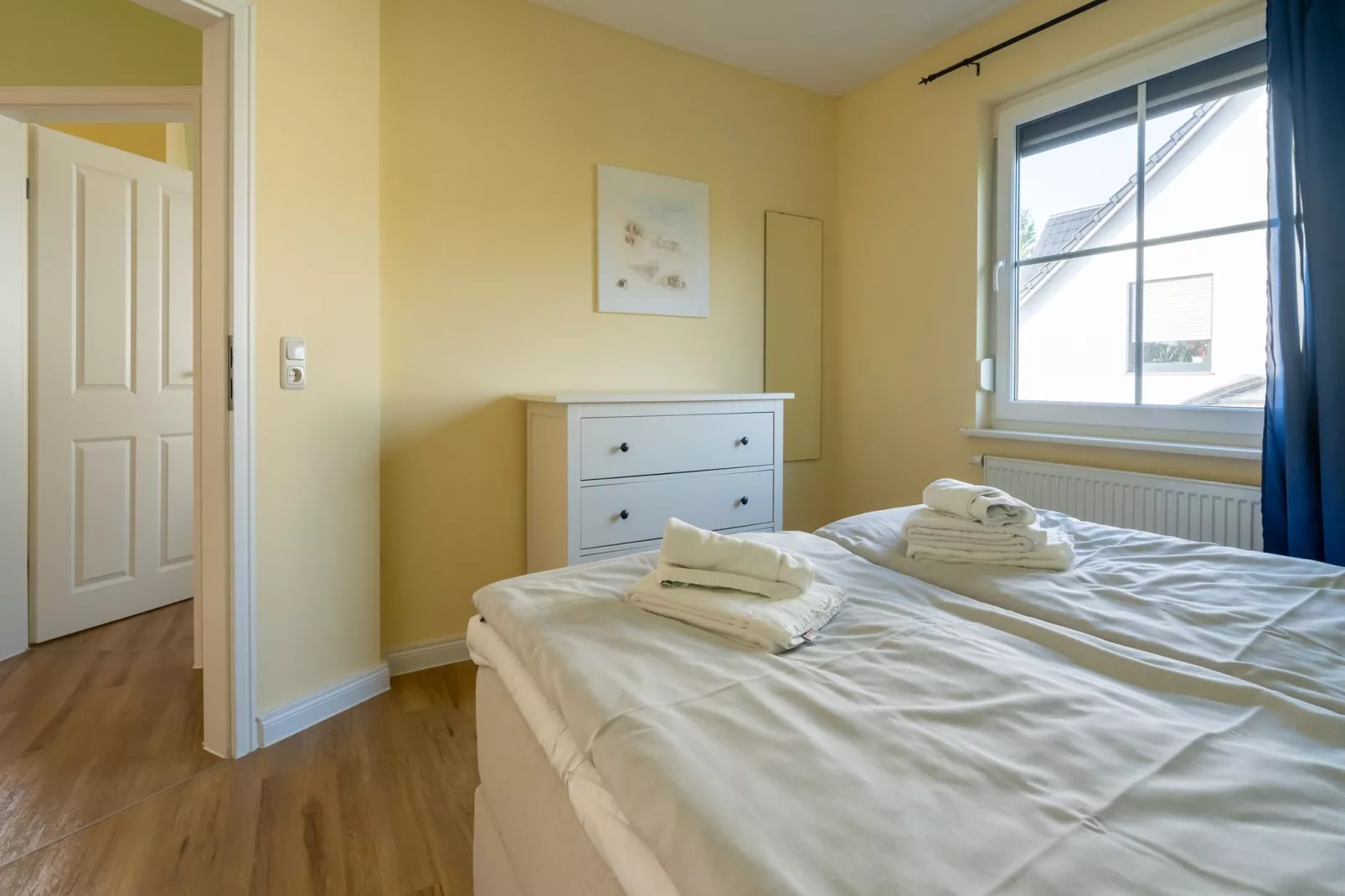 Minihus - Erdgeschoss mit Terrasse-Bedroom