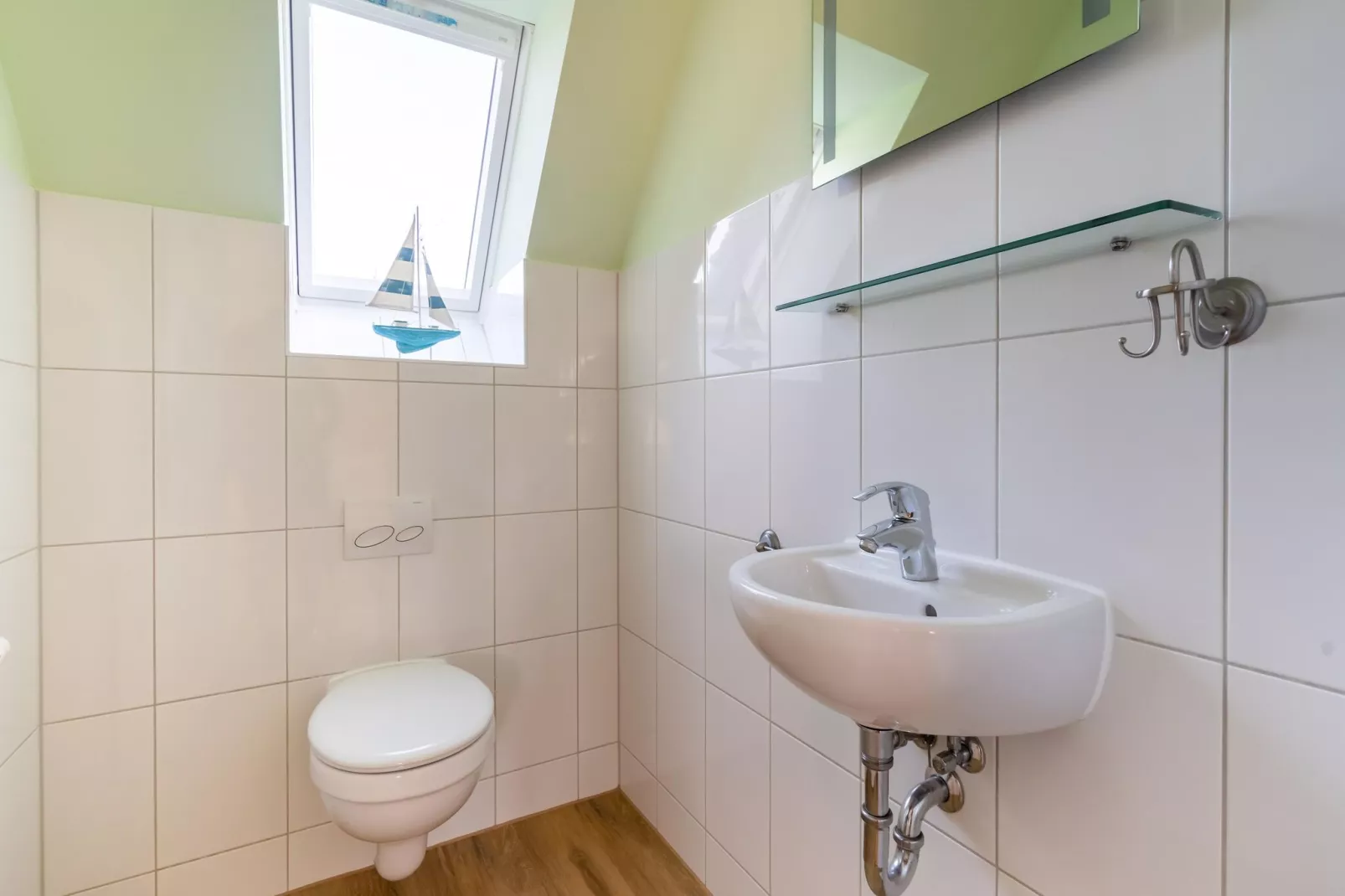 Minihus - Erdgeschoss mit Terrasse-Bathroom