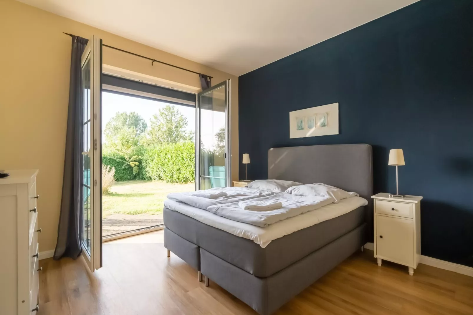 Minihus - Obergeschoss mit Balkon-Bedroom