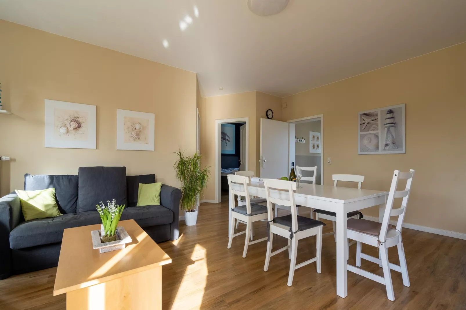 Minihus - Obergeschoss mit Balkon-Living room