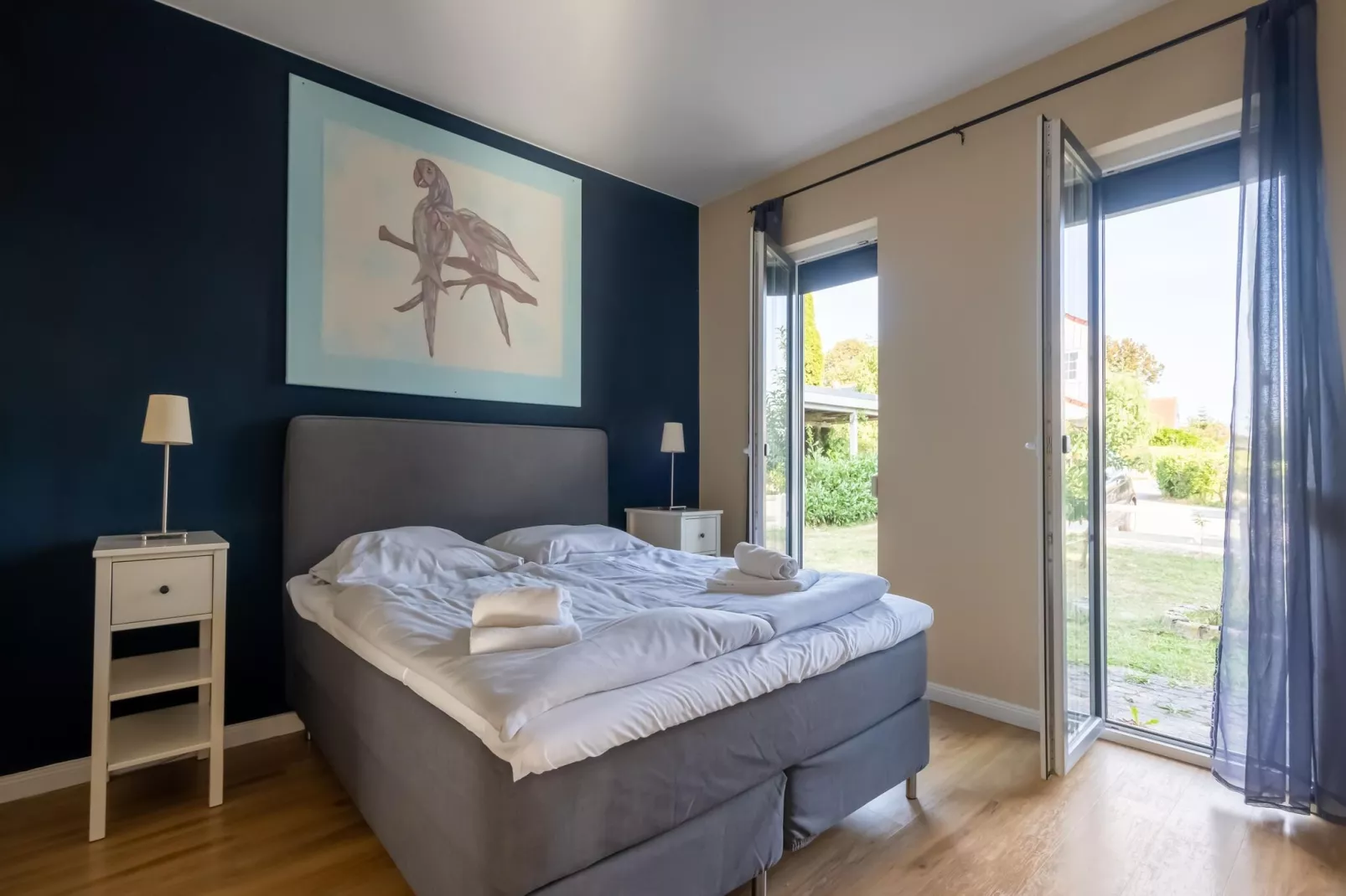 Minihus - Obergeschoss mit Balkon-Bedroom