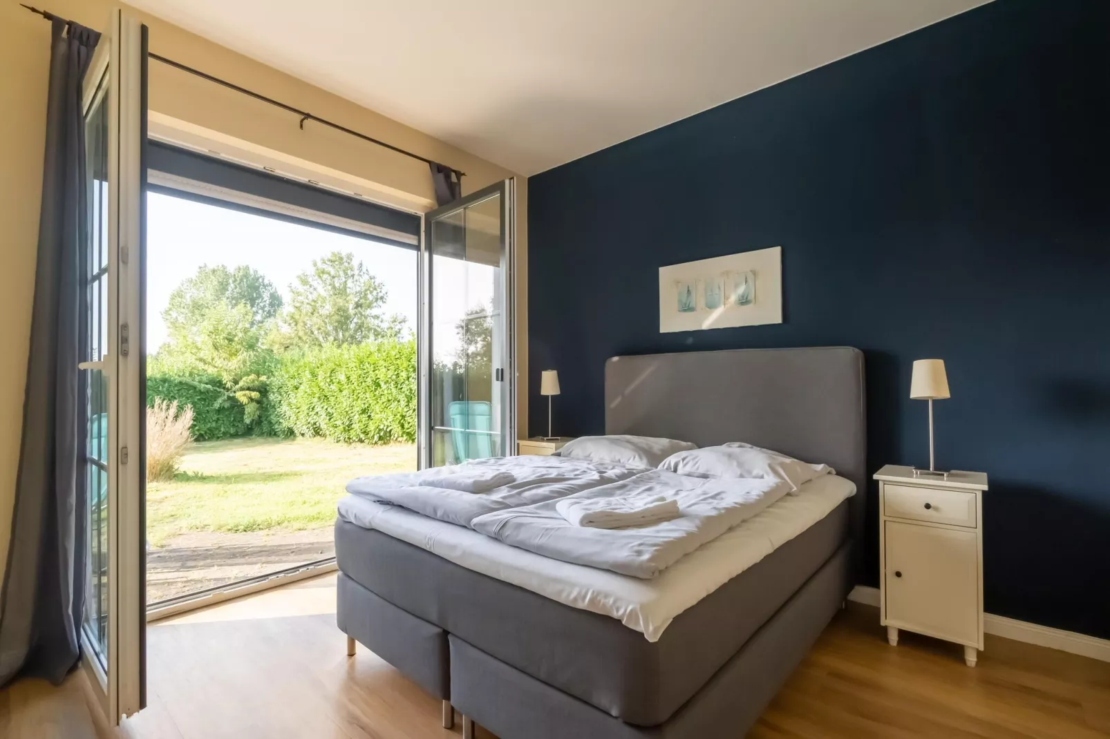 Minihus - Obergeschoss mit Balkon-Bedroom