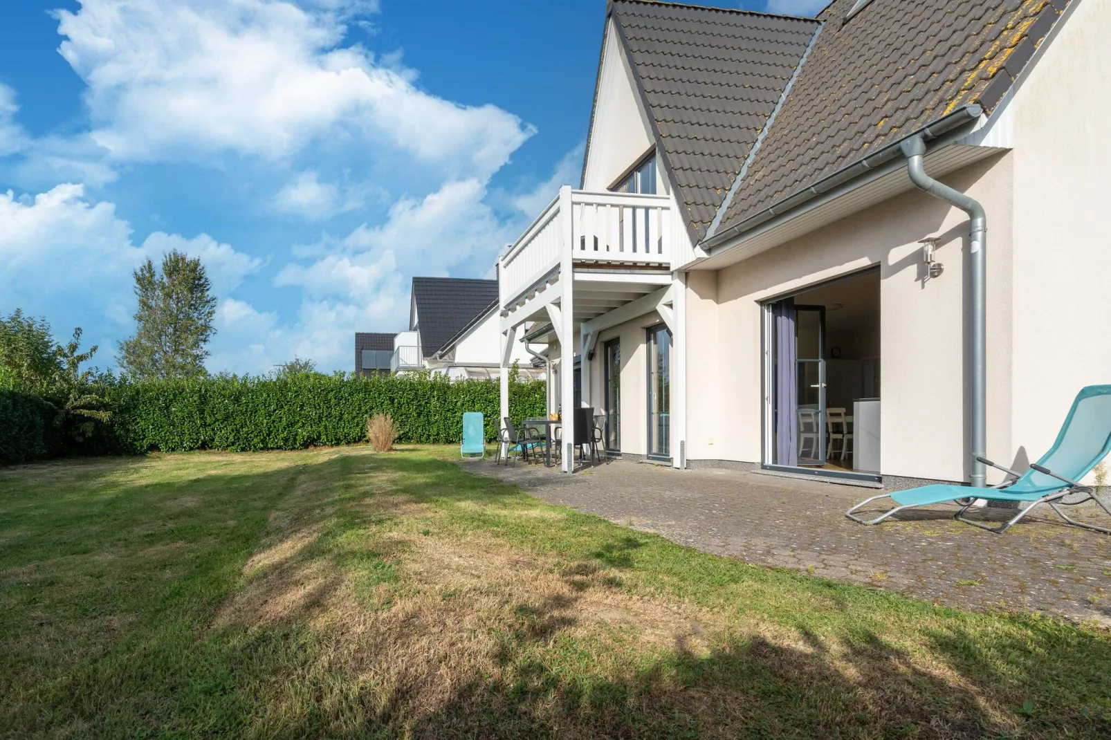 Minihus - Obergeschoss mit Balkon-Gardens summer