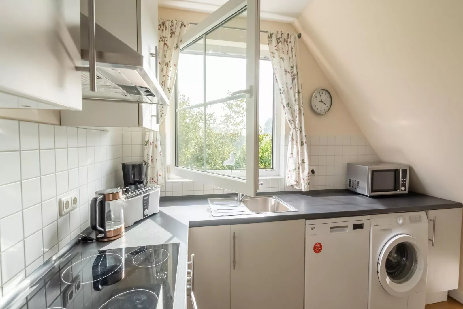 Jojohus - Erdgeschoss mit Terrasse-Kitchen