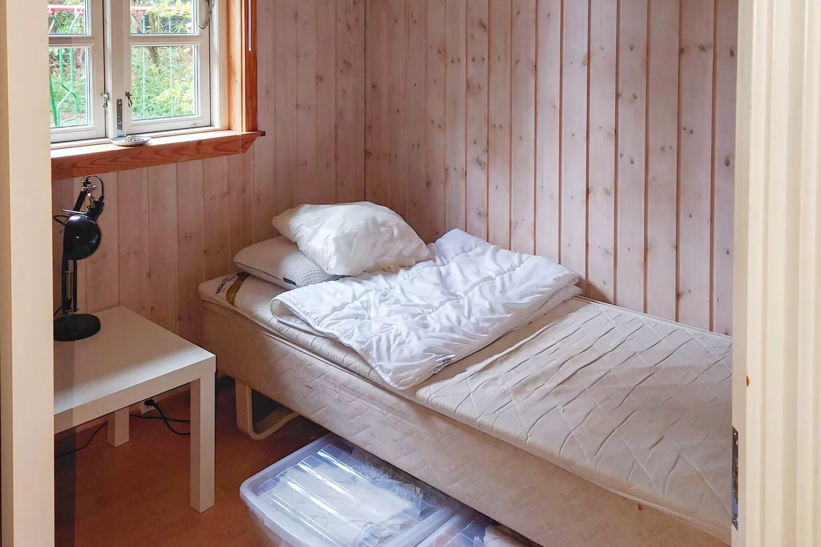 5 person holiday home in Dronningmølle-By Traum-Indoor
