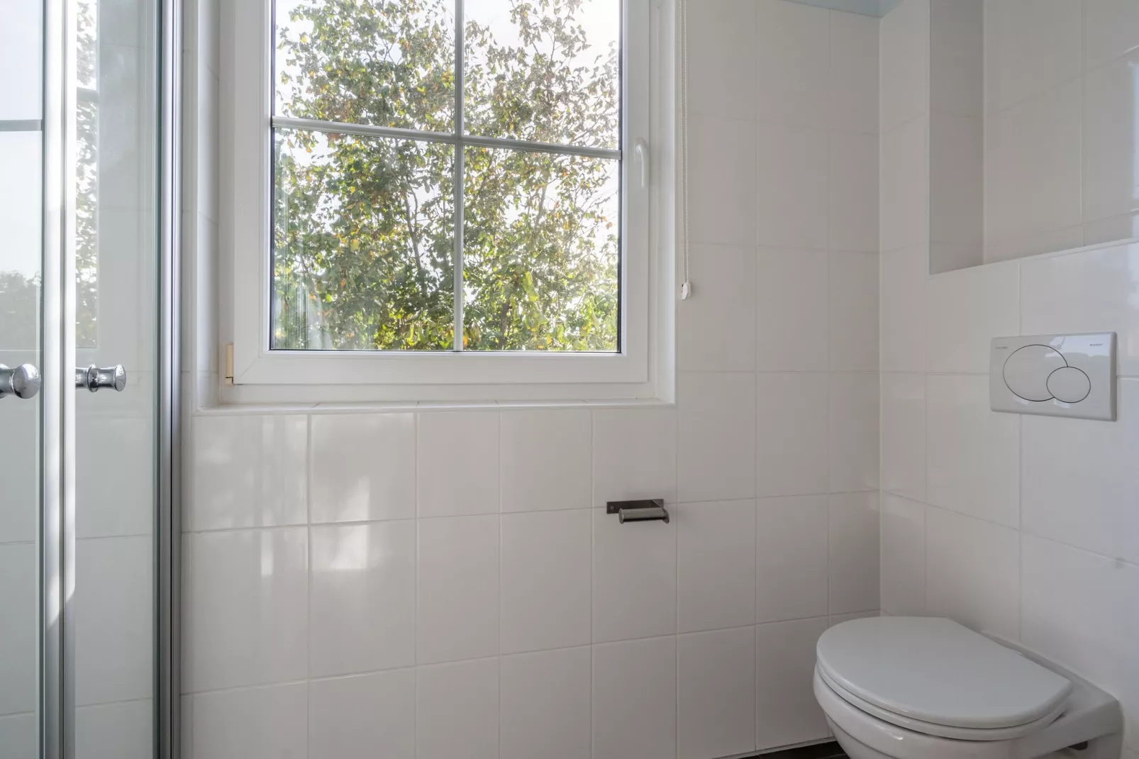 Jojohus - Erdgeschoss mit Terrasse-Bathroom