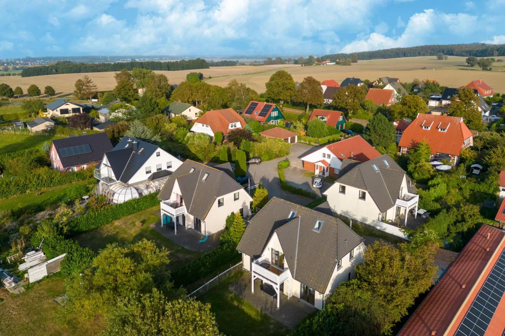 Jojohus - Erdgeschoss mit Terrasse-Areas summer 1km