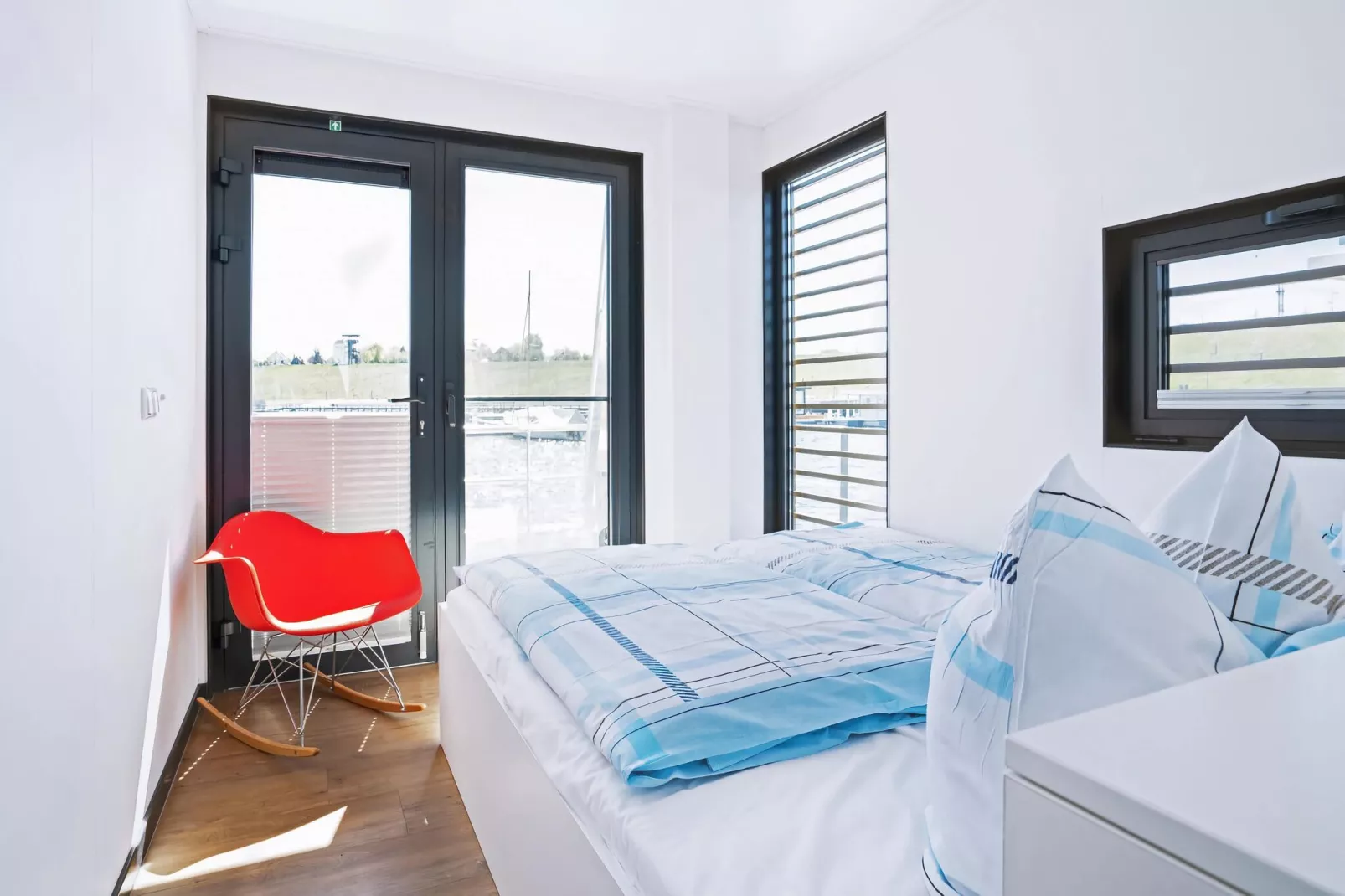 Floating 44 - LP 6 / 3 Personen-Chambre