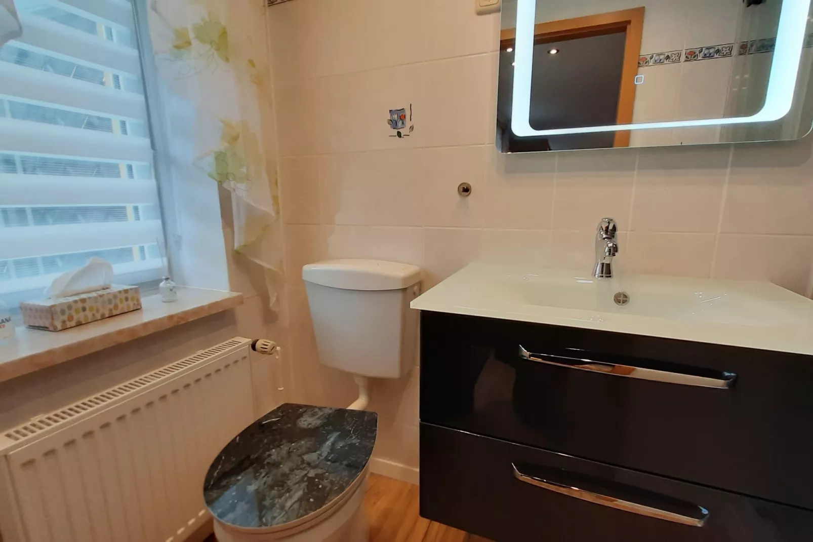 Luisa-Bathroom