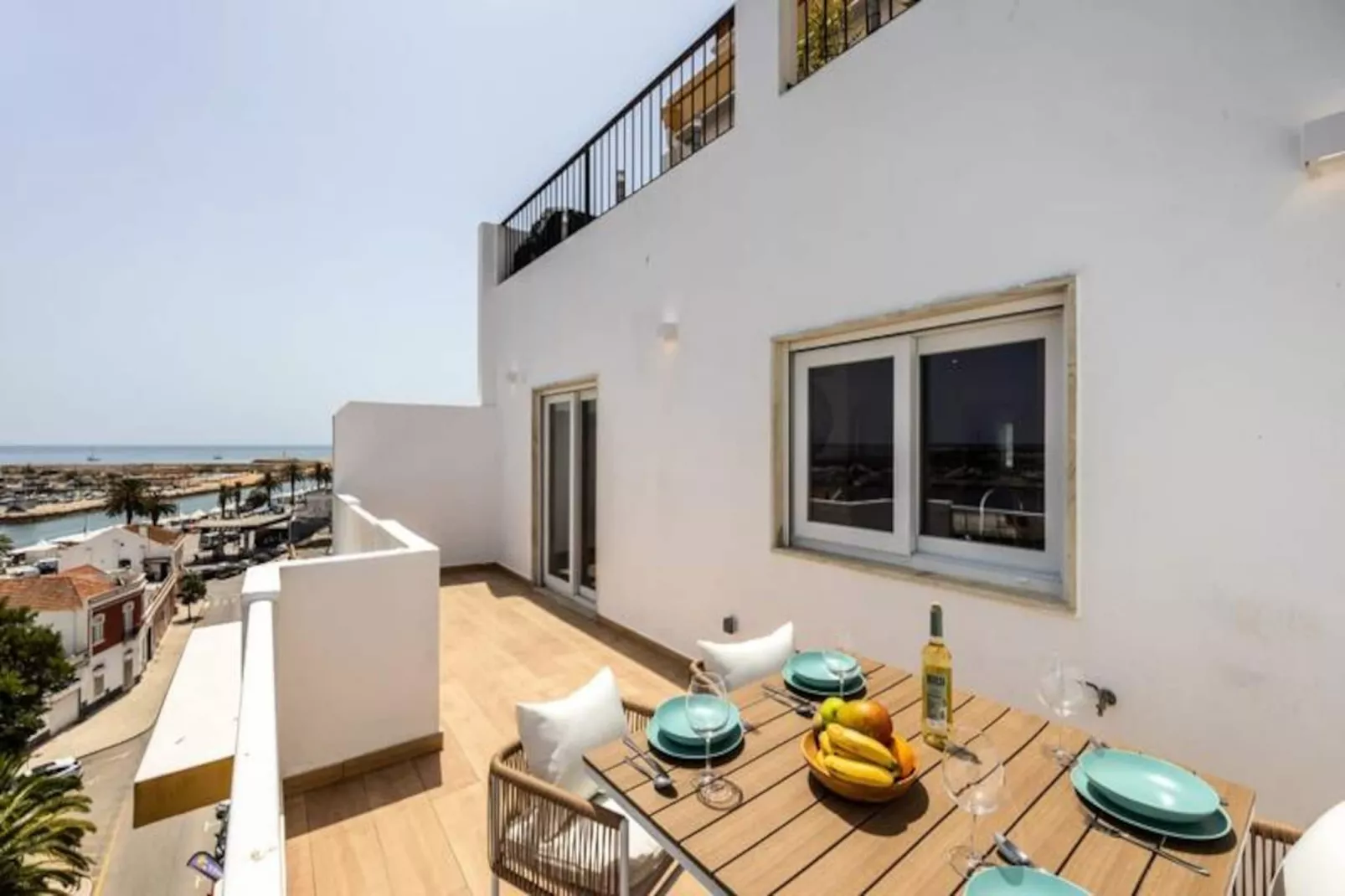 City Centre Ocean View Apartment