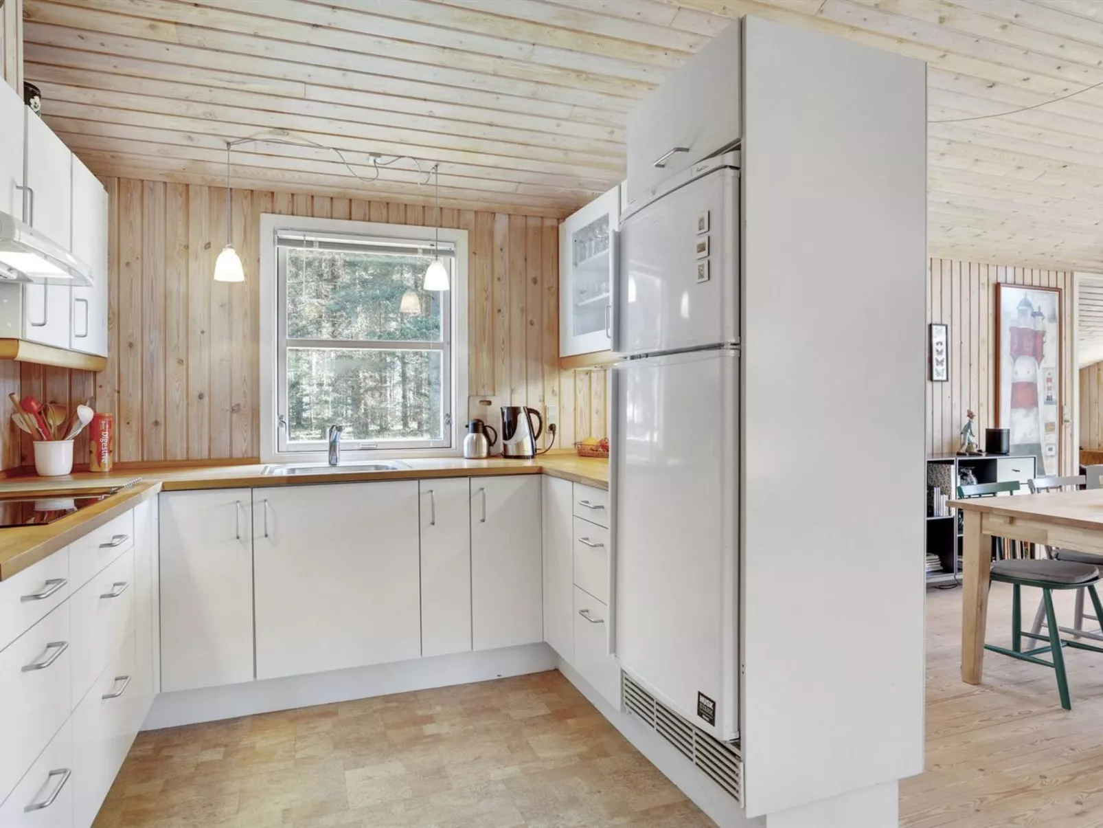 "Mea" -  from the sea-Inside