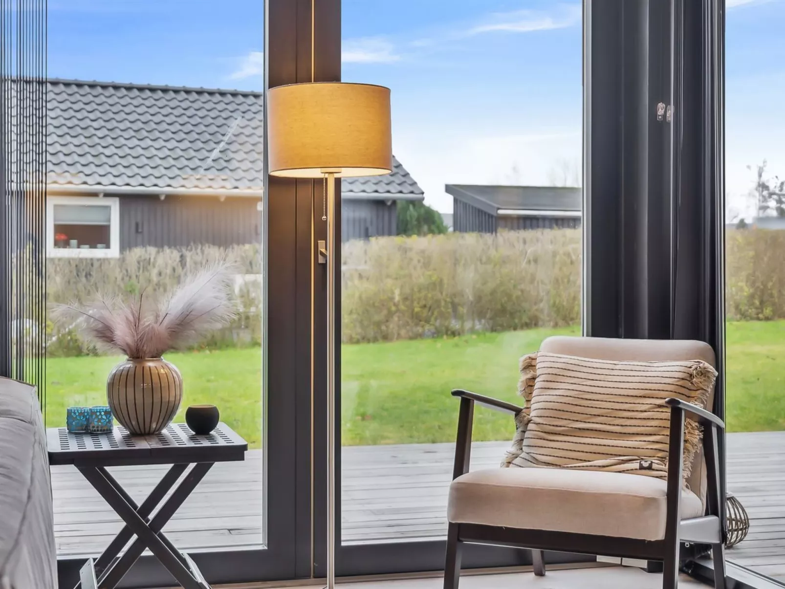 "Emelina" - 300m from the sea-Drinnen