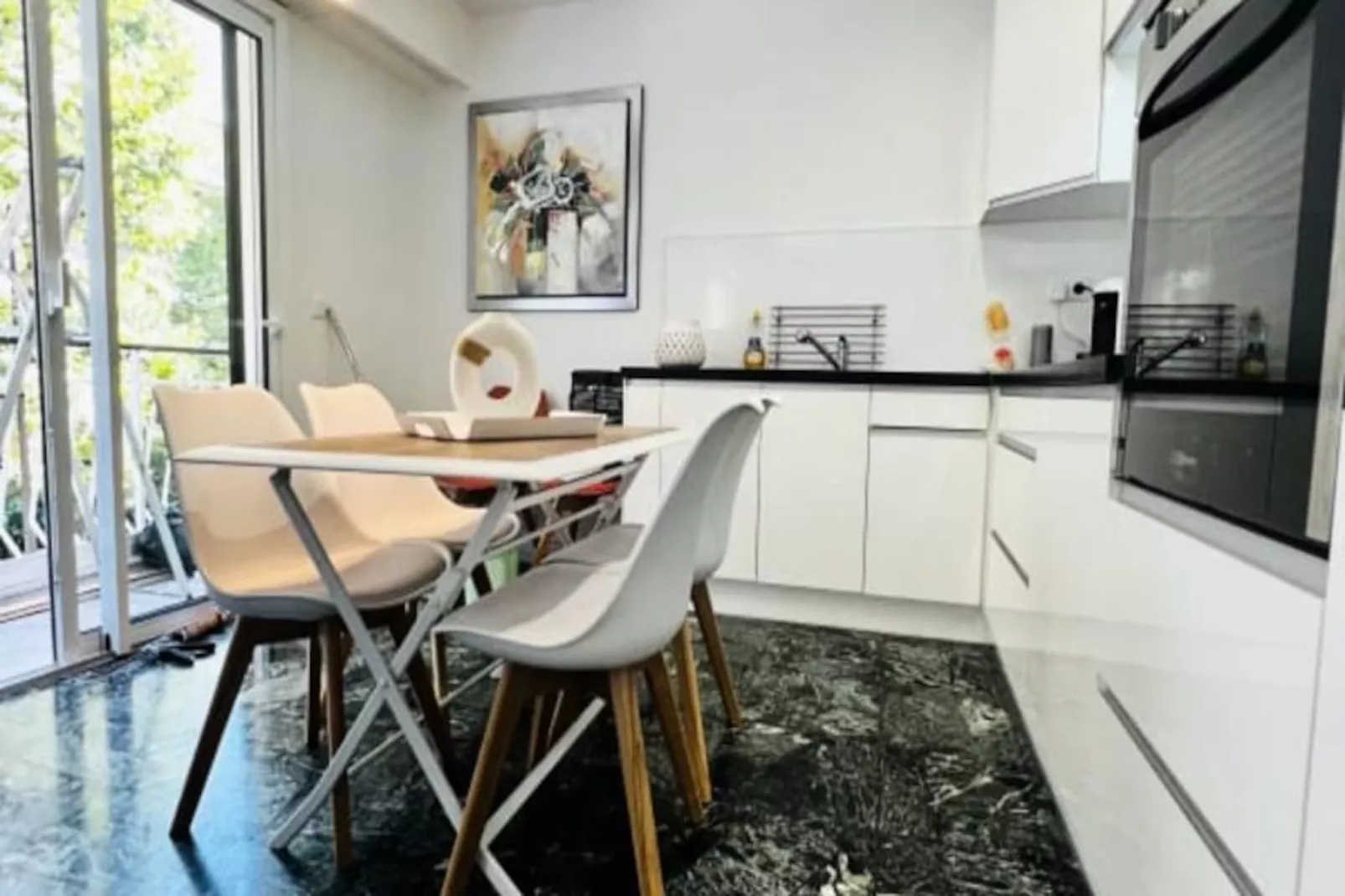 Résidence Appartement Tout Neuf Vue Mer Avec 2 Chambres Dans Antibes-Untagged