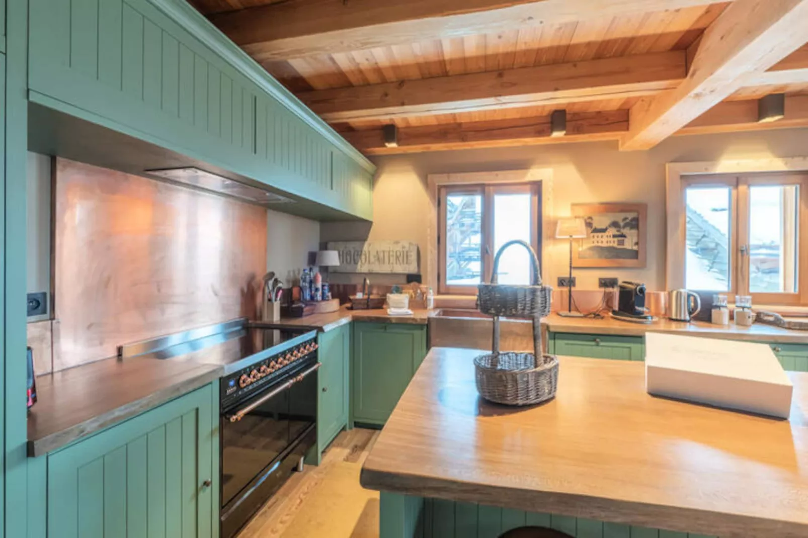 Chalet Loup-Untagged