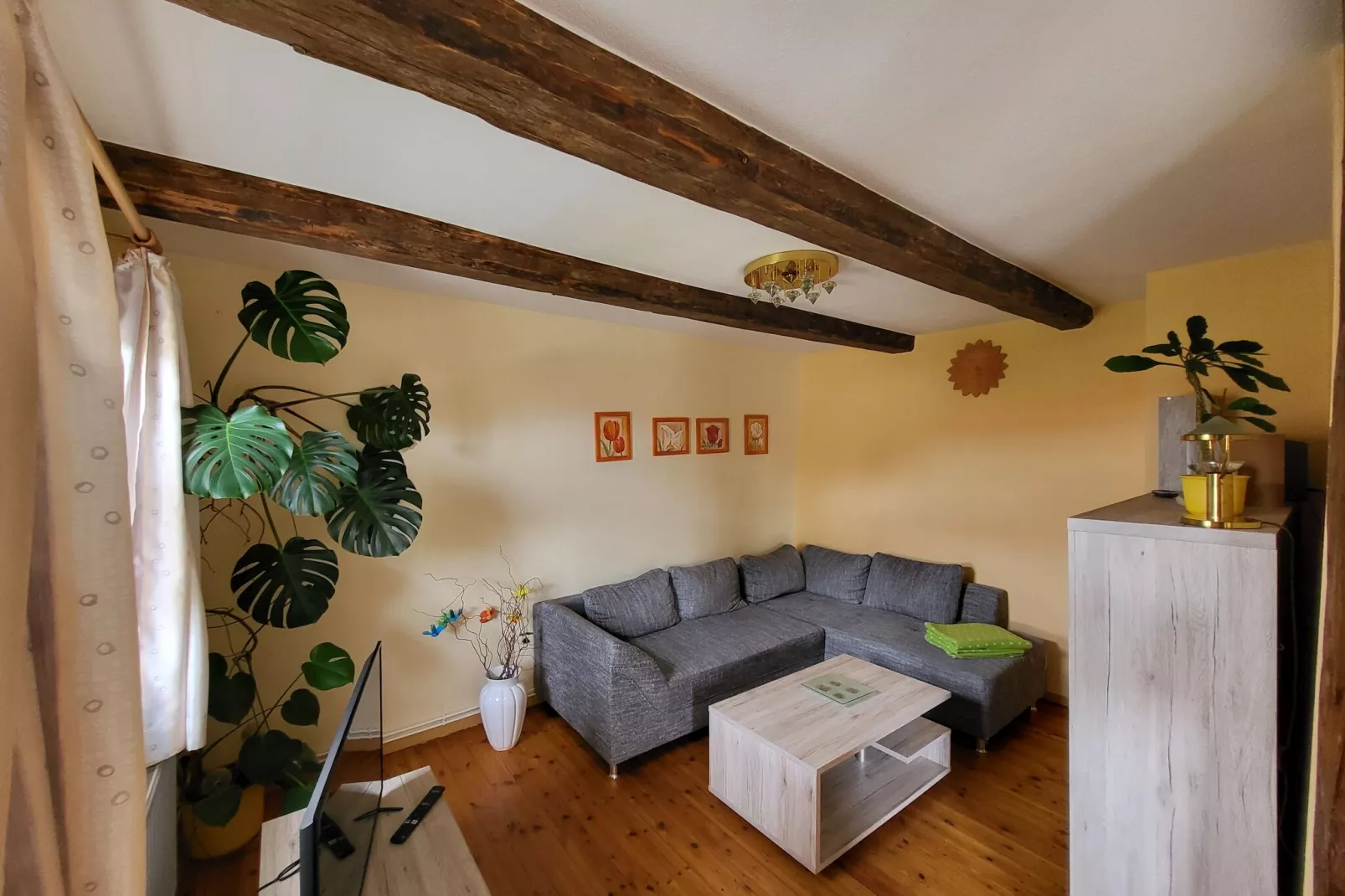 Stalter-Living room