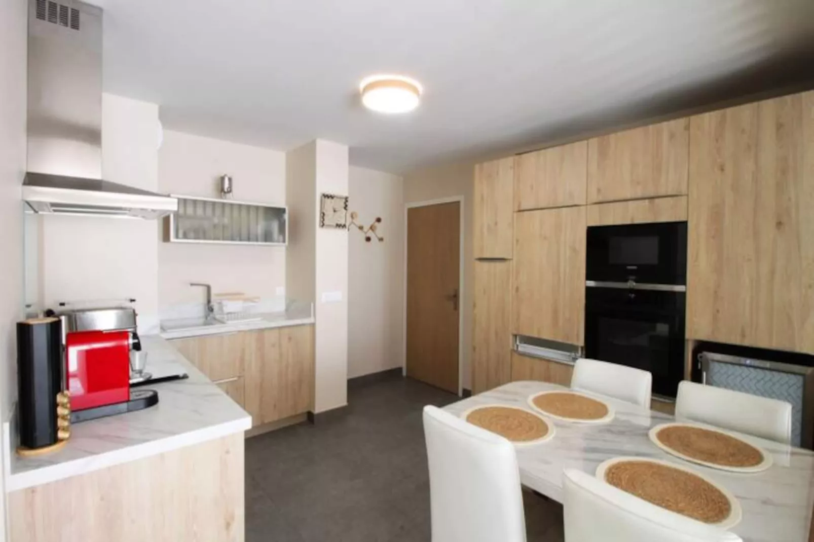 T3 Neuf, Clim, Terrasse & Garage &agrave; 2 Pas Du Lac-Non tagué