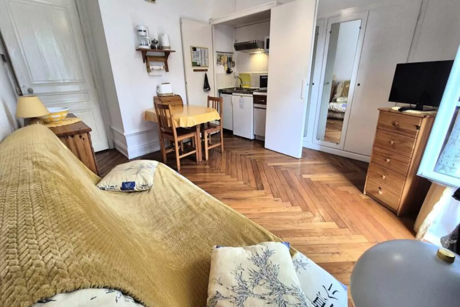 Residence Albion-Untagged