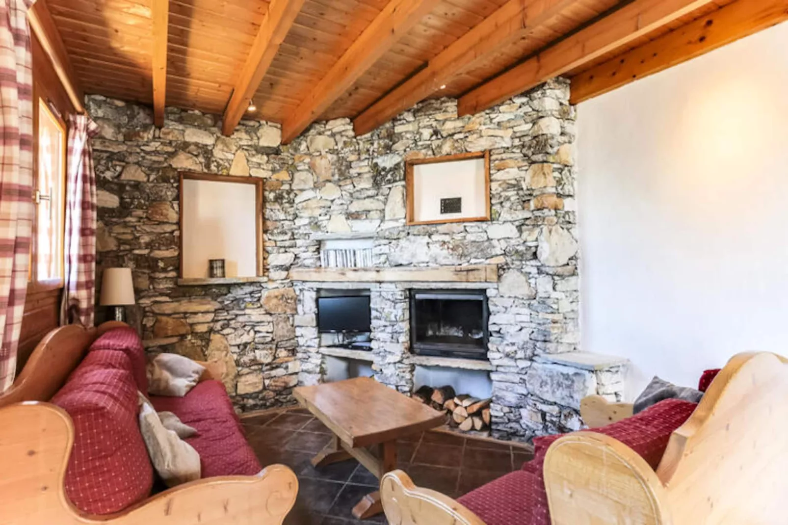 Chalet Forsythia-Nicht zugeordnet