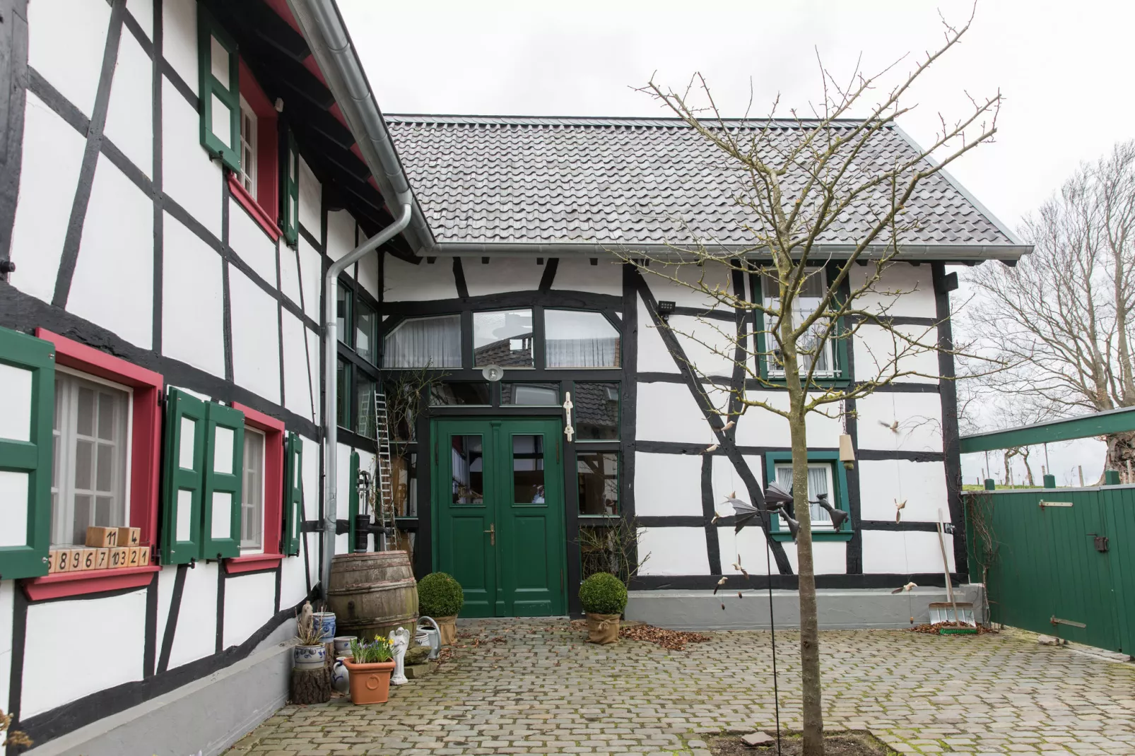 Morsbacher Hof II-Exterior summer