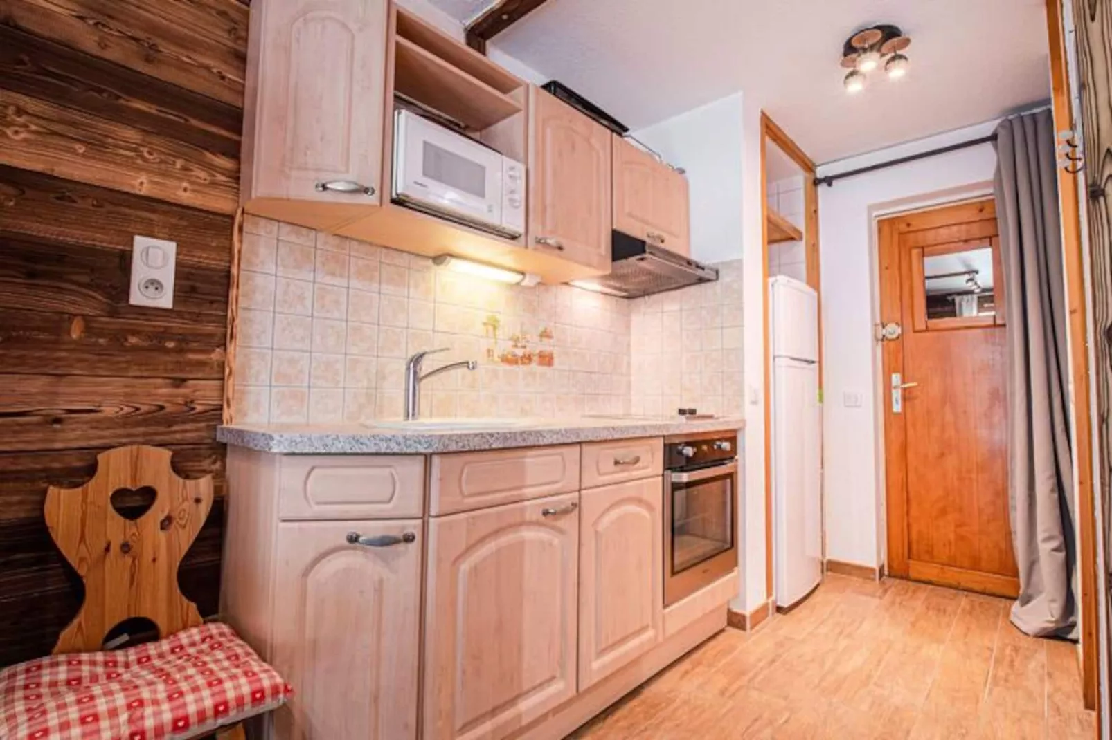 Résidence Ruelle G-Untagged