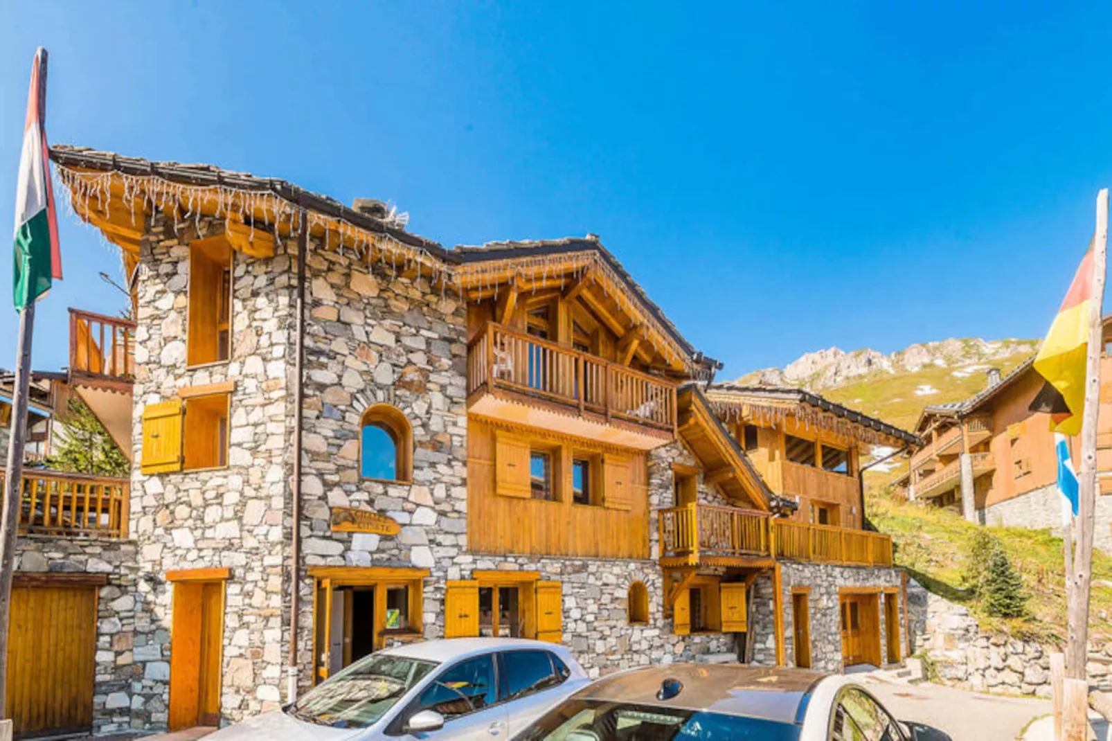 Chalet Gypaete-Untagged