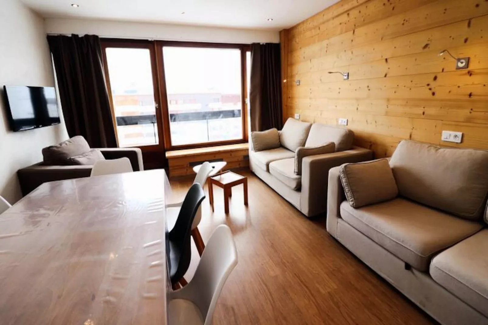 Résidence Bec Rouge-Untagged