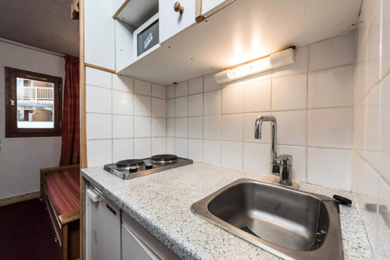 Chalet Club Iv - Blanchot-Untagged