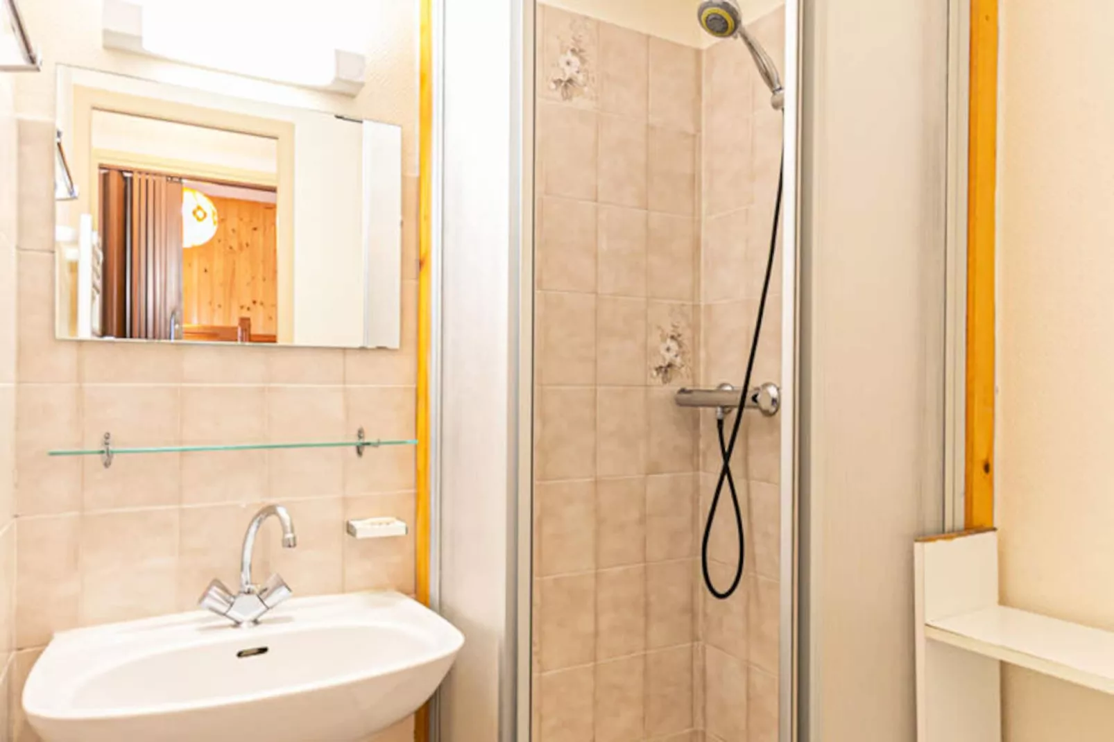 Résidence Genevray-Untagged