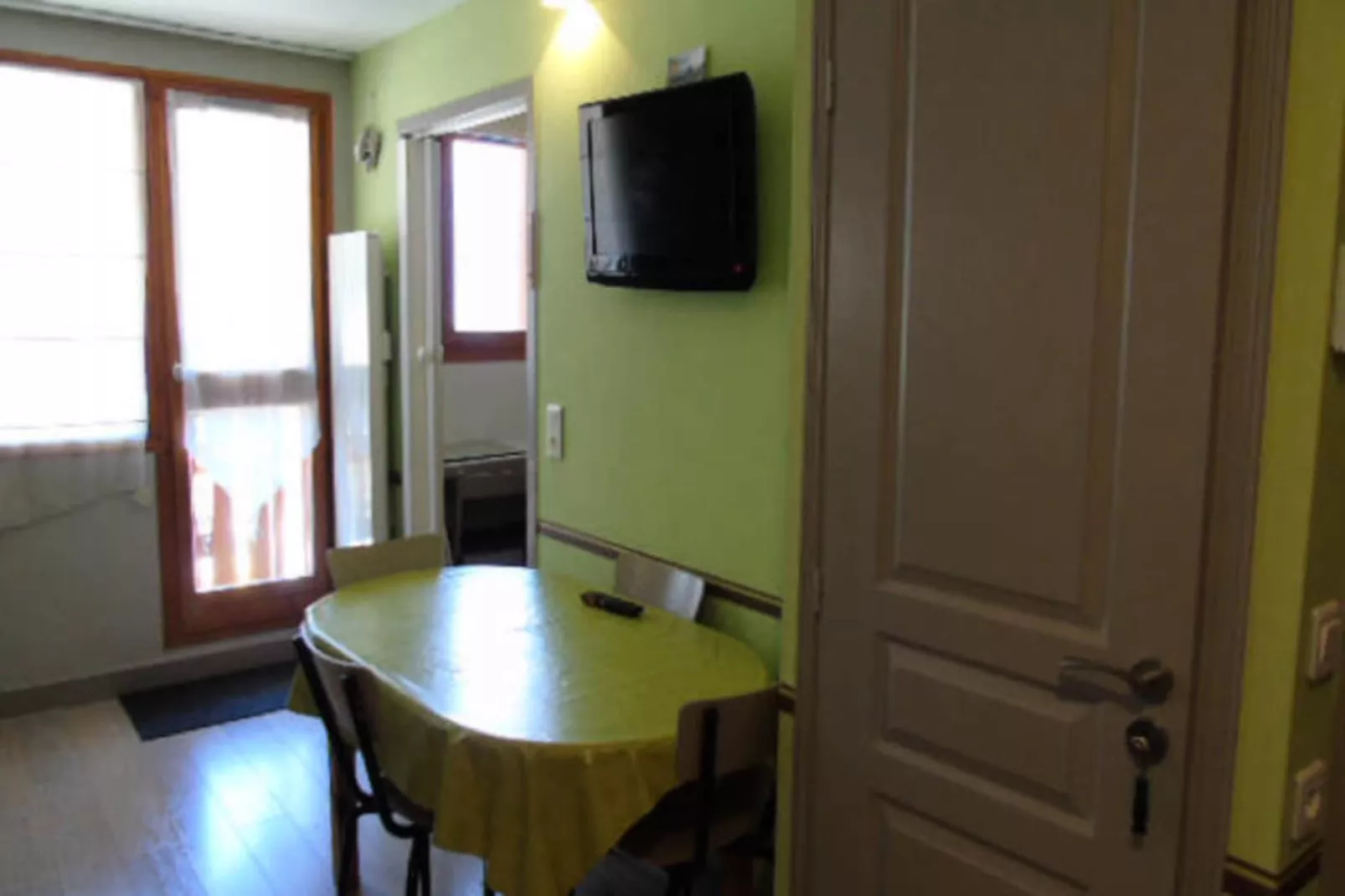 Résidence Melezets-Untagged