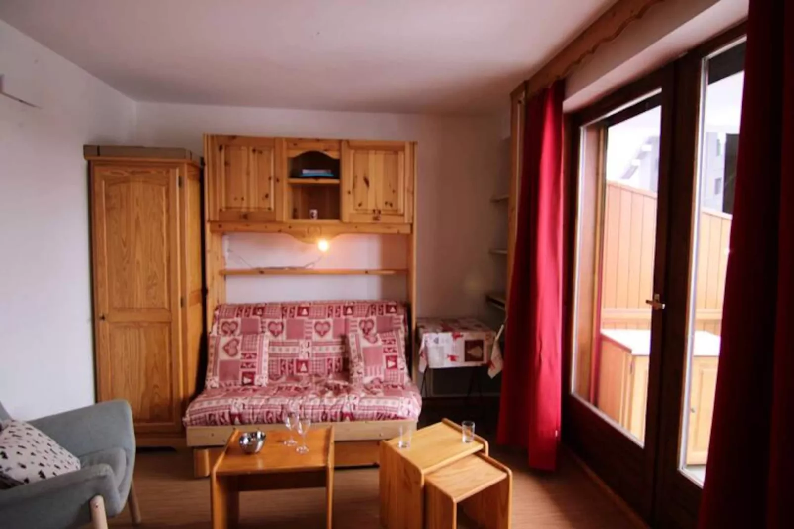 Résidence C.commercial Le Tavaillon-Non tagué