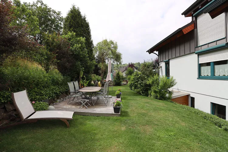 Ferienwohung Mayer in Daun-Gardens summer