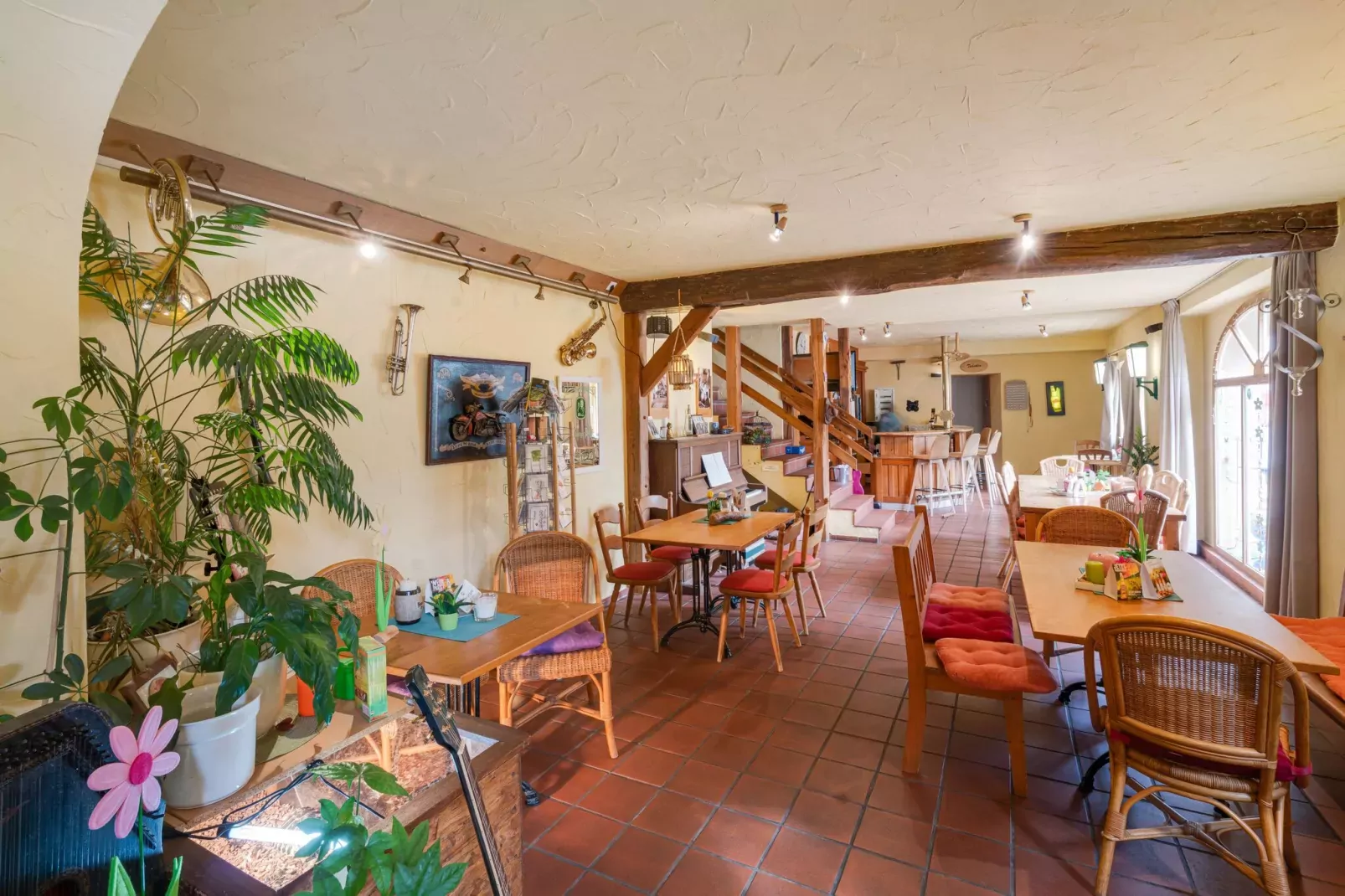 Enjoy II-Dining room