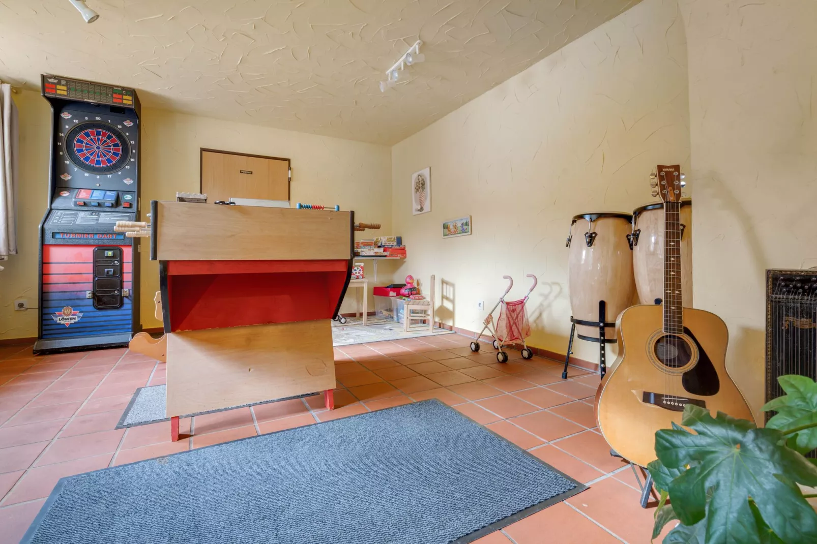 Enjoy II-Recreation room