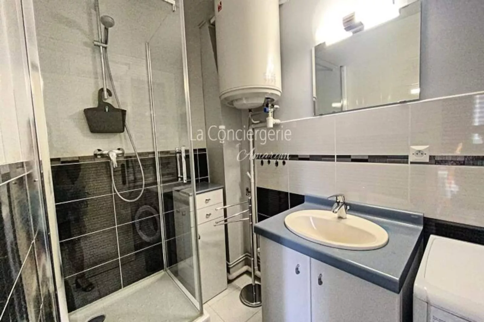 Résidence Th 23 -  🌊 Charmant Appartement Vue Sur Le Port 🌞-Non tagué