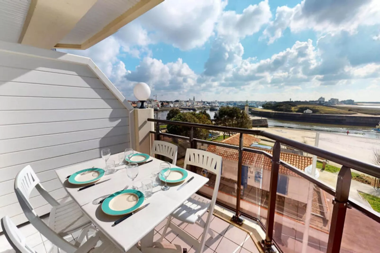 Appartements à Saint-Gilles-Croix-de-Vie-Untagged