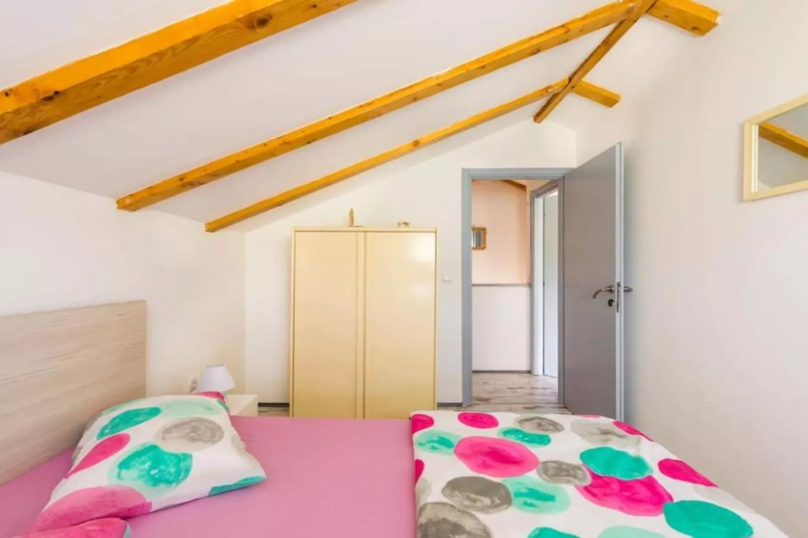 Village Holiday House Ivan Kozina with Pool-Schlafzimmer