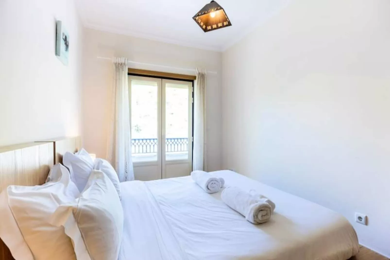 Jacaranda Apartment-Non tagué