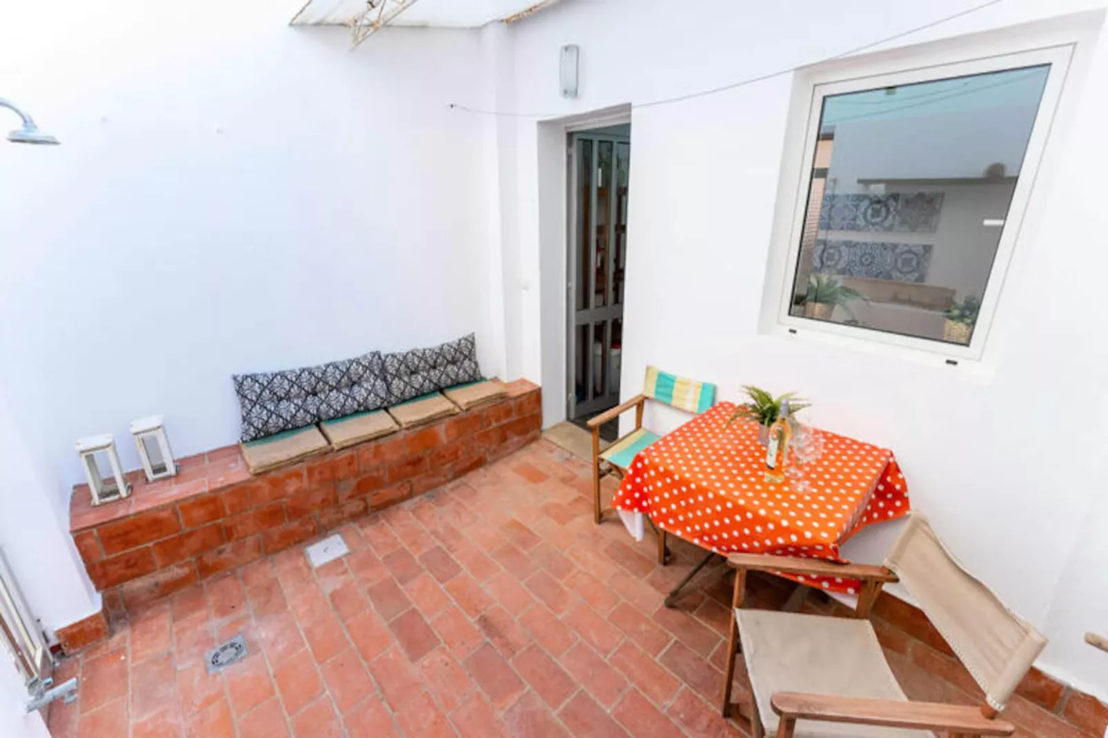 Dourada Townhouse - Olh&atilde;o-Non tagué