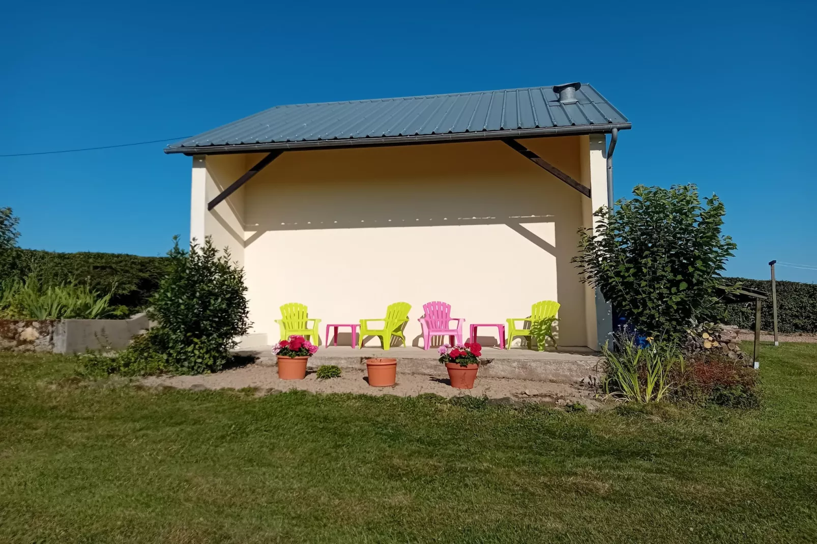 Vue de Pannecière-Terrasse/Balkon