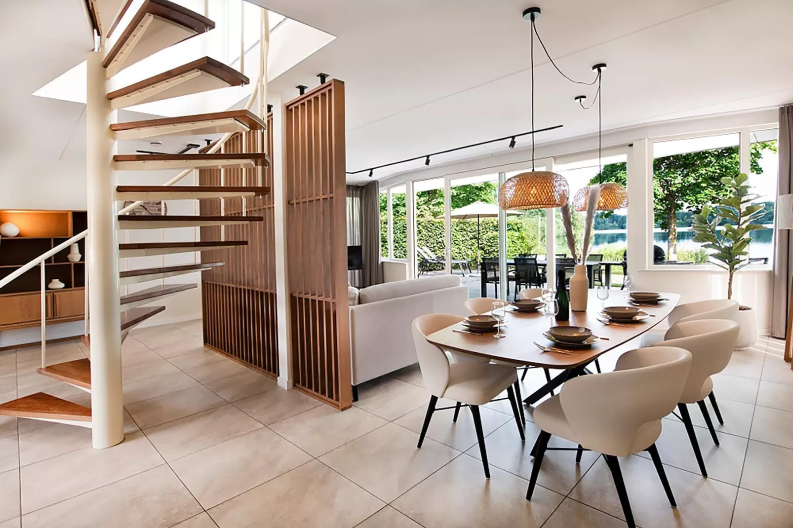 VIP Waterzicht 2-4 persoons-Esszimmer