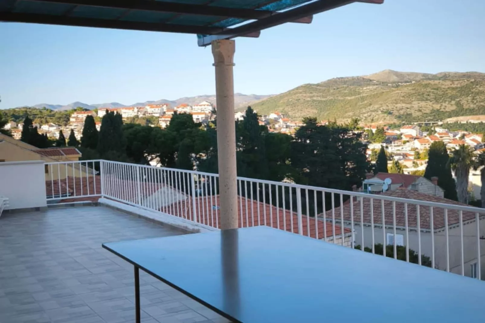 Apartment Dorica - One Bedroom Apartment with Terrace-Terrasse
