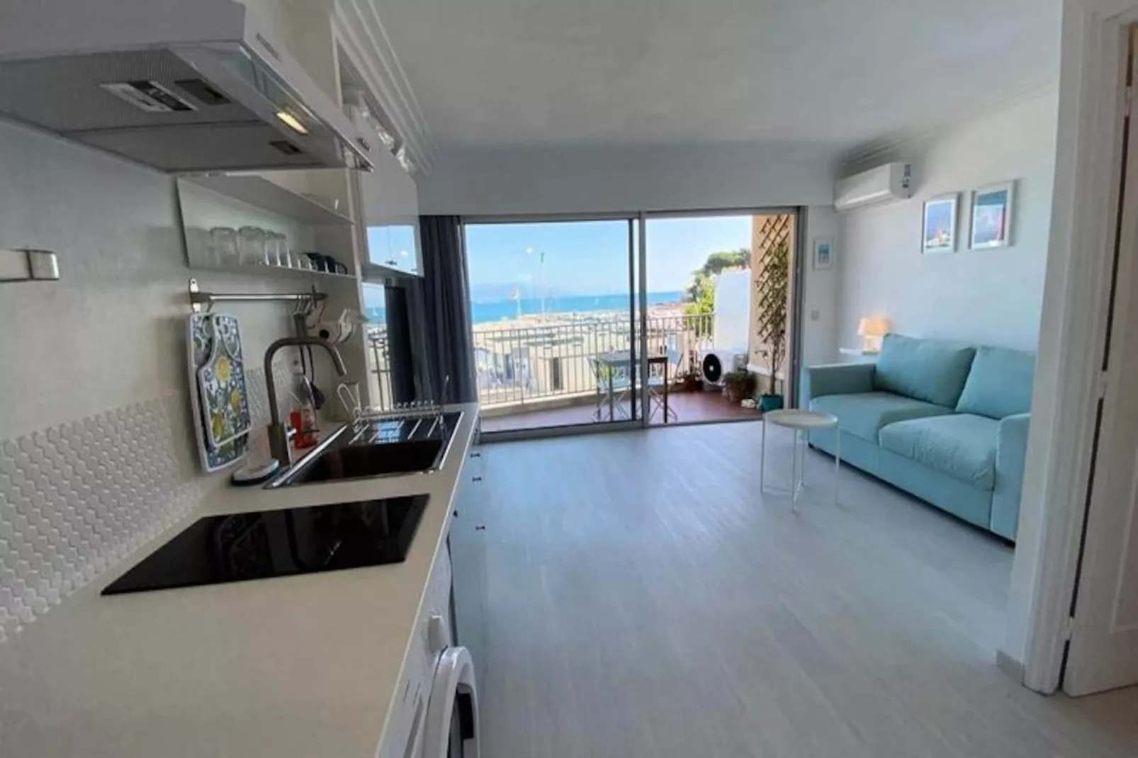 06at1 - Studio Cosy Bord De Mer Situation Idéale-Non tagué