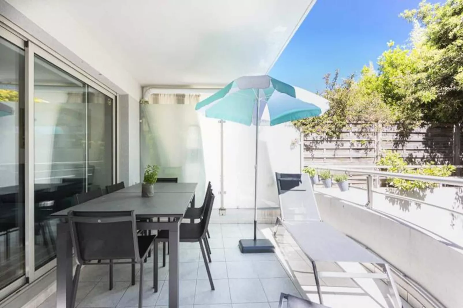 Résidence Salvy 3 Pièces à Deux Pas Des Plages-Untagged