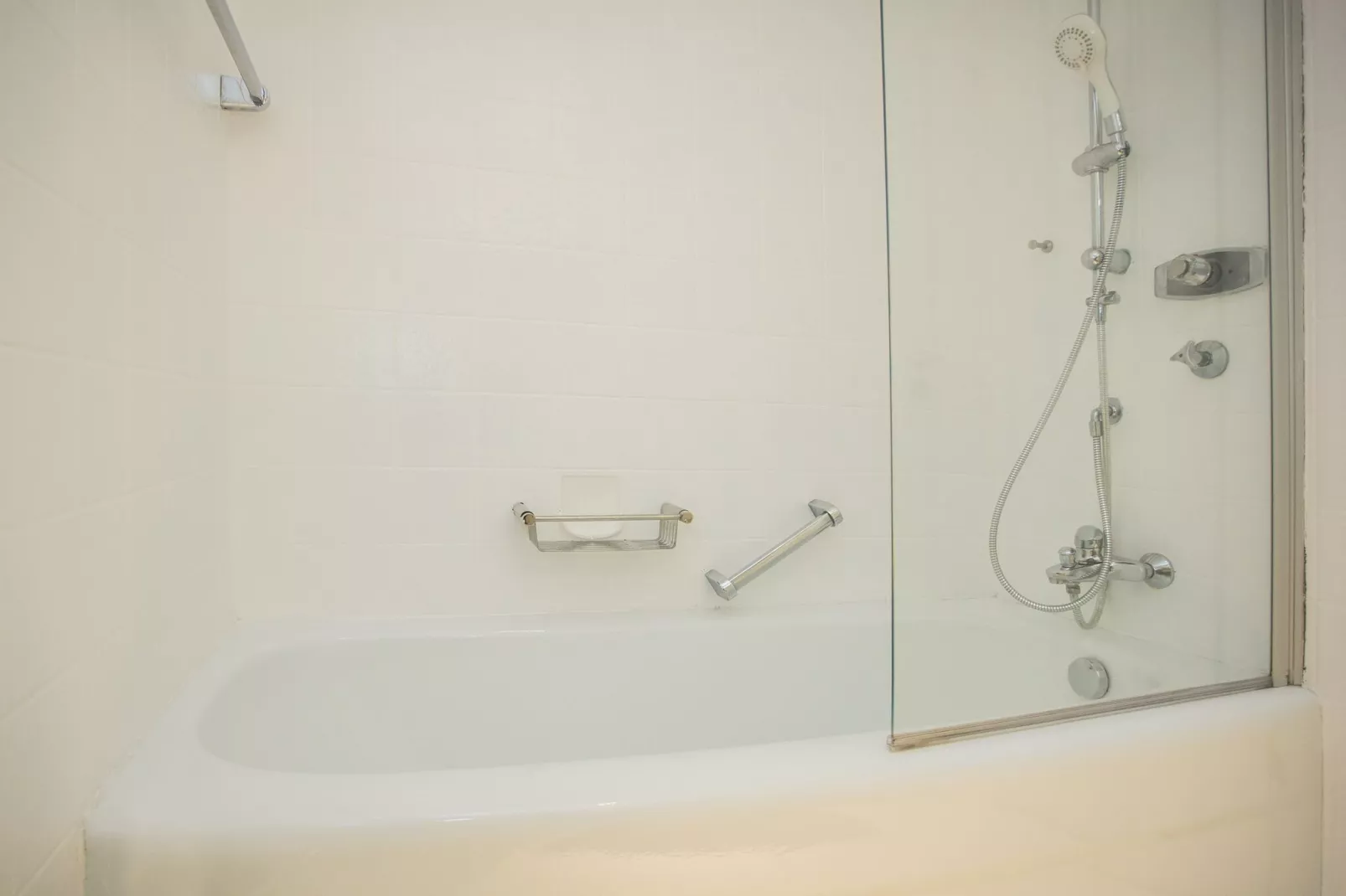 Am Waltenberg 59-G-Bathroom
