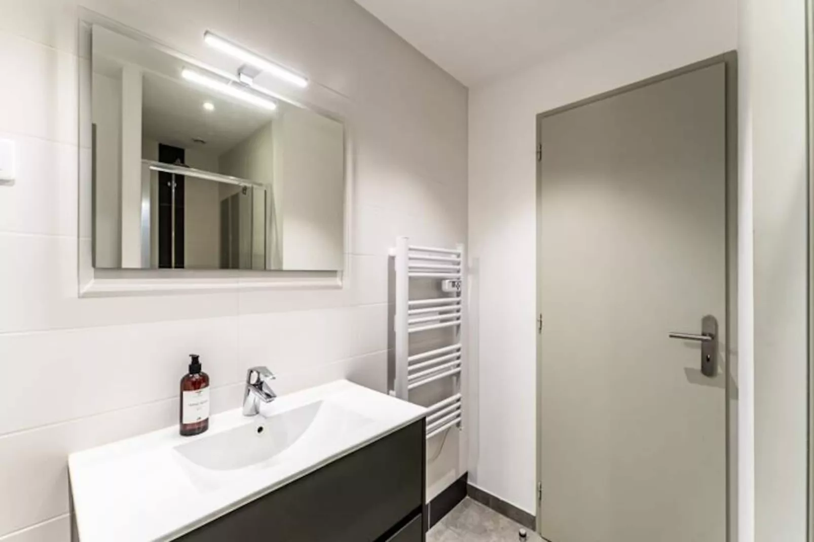 Appartement Pour 2 Personnes En Duplex Avec Terrasse Et Parking-Non tagué