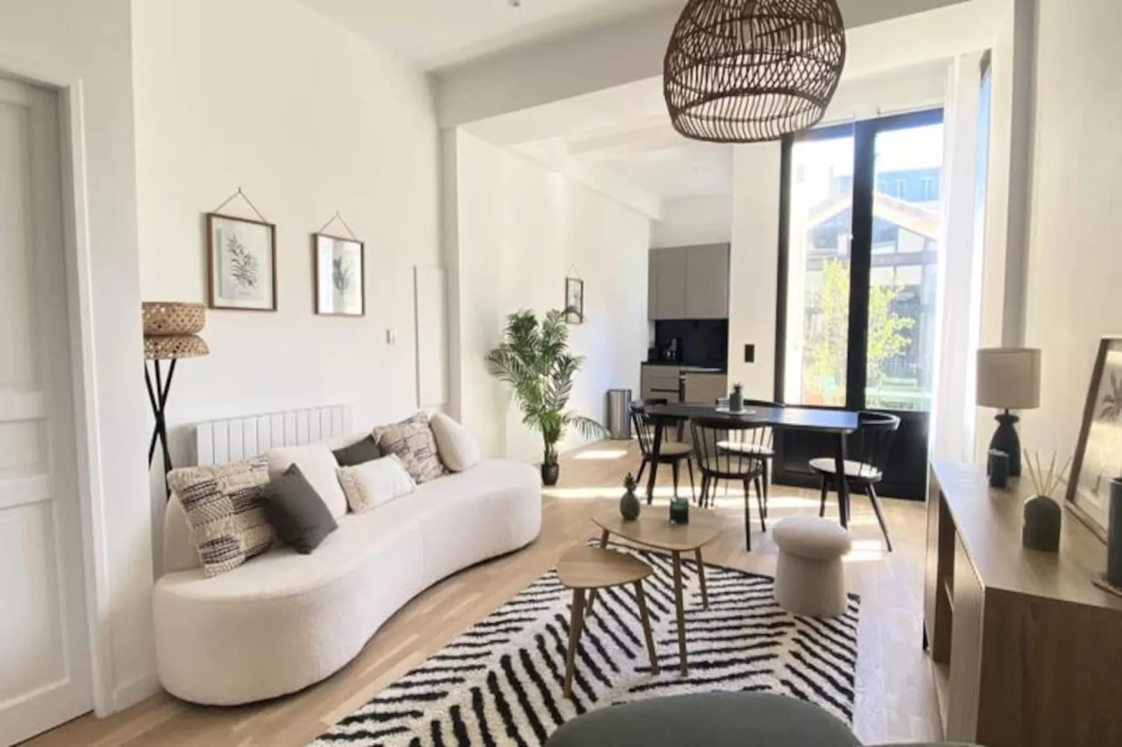 Duplex De Charme Au C&oelig;ur Du Triangle D&rsquo;or-Nicht zugeordnet