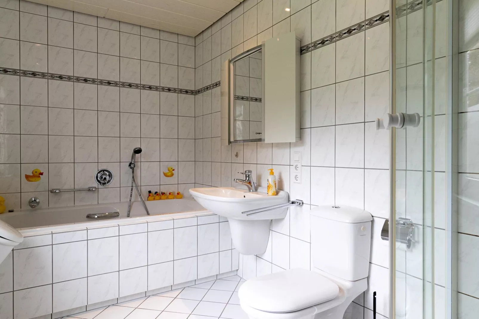 Zum Heidegarten-Bathroom