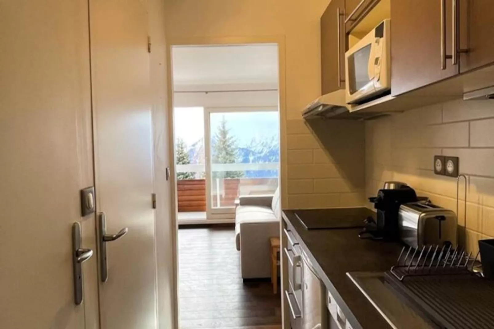 Résidence Roche Mantel-Nicht zugeordnet