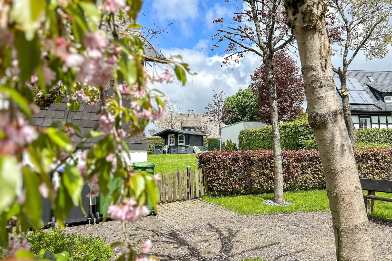 Zum Heidegarten-Gardens summer