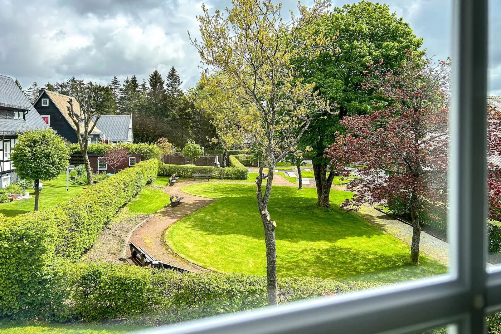 Zum Heidegarten-View summer